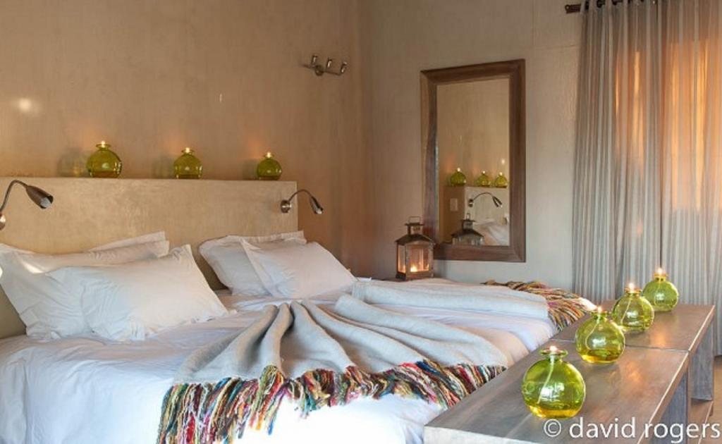 Emanya@Etosha Villa Namutoni Rum bild