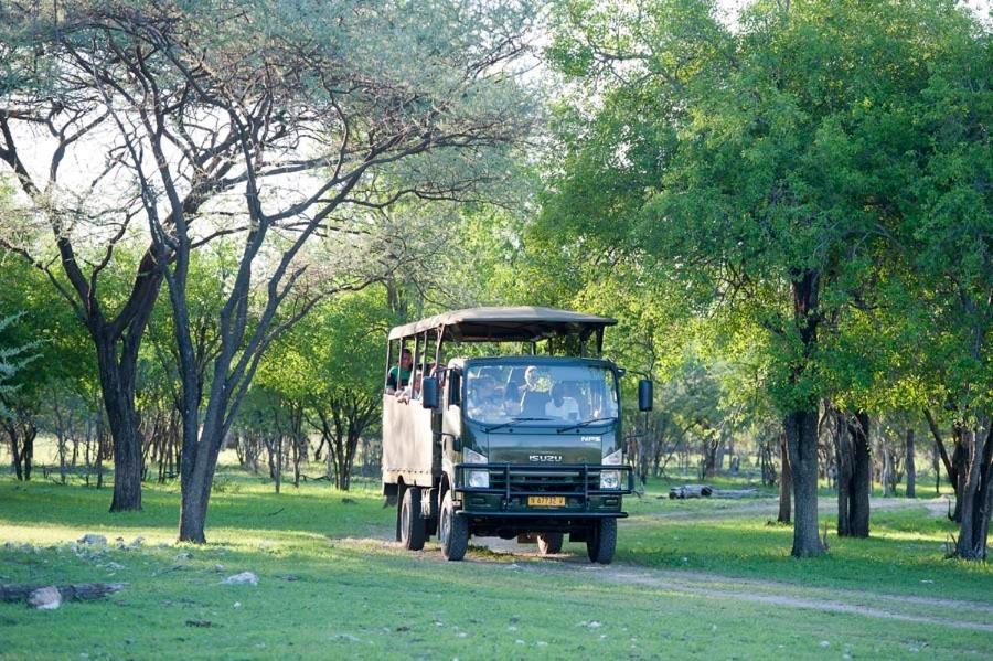 Emanya@Etosha Villa Namutoni Exteriör bild